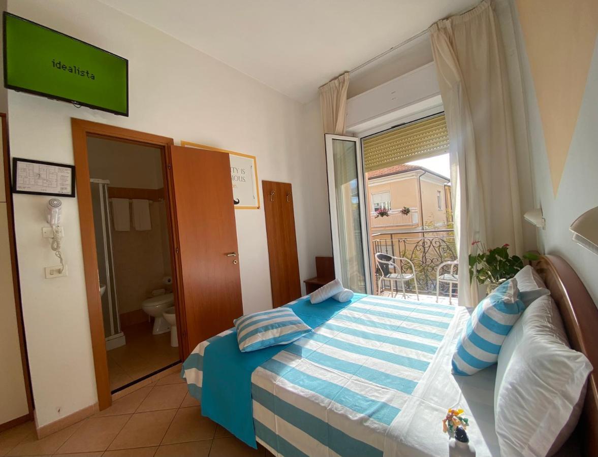 Hotel Villa Caterina Ρίμινι Εξωτερικό φωτογραφία