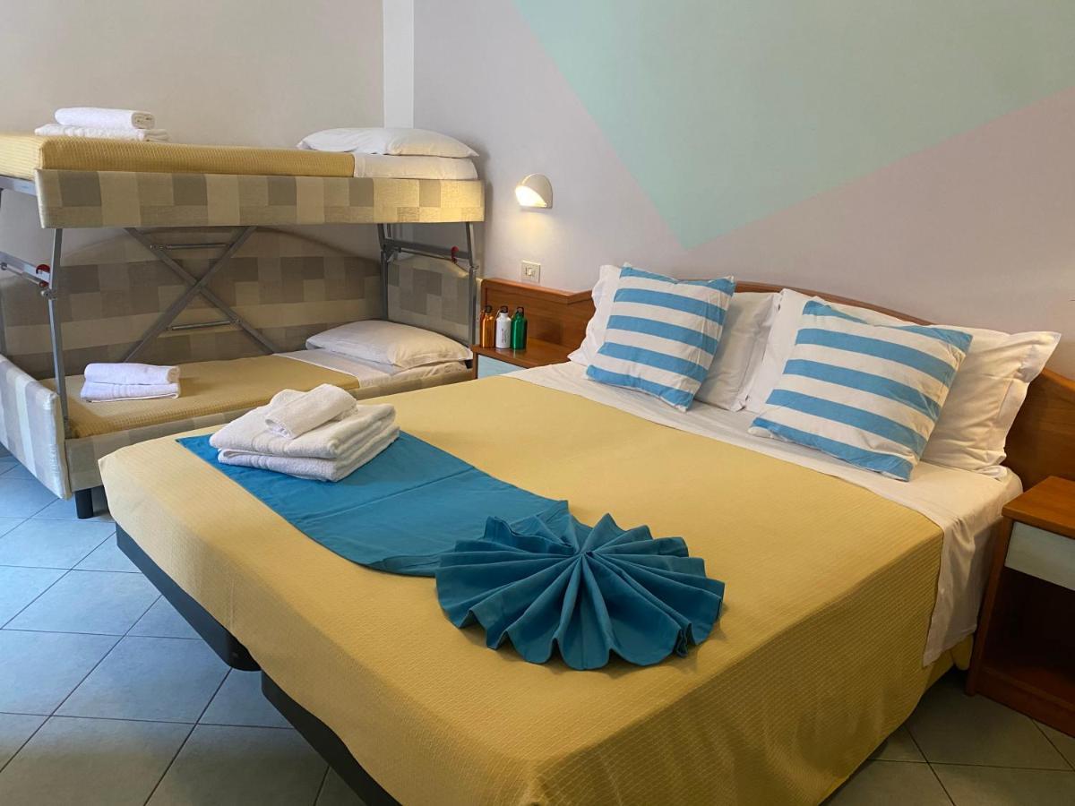 Hotel Villa Caterina Ρίμινι Εξωτερικό φωτογραφία