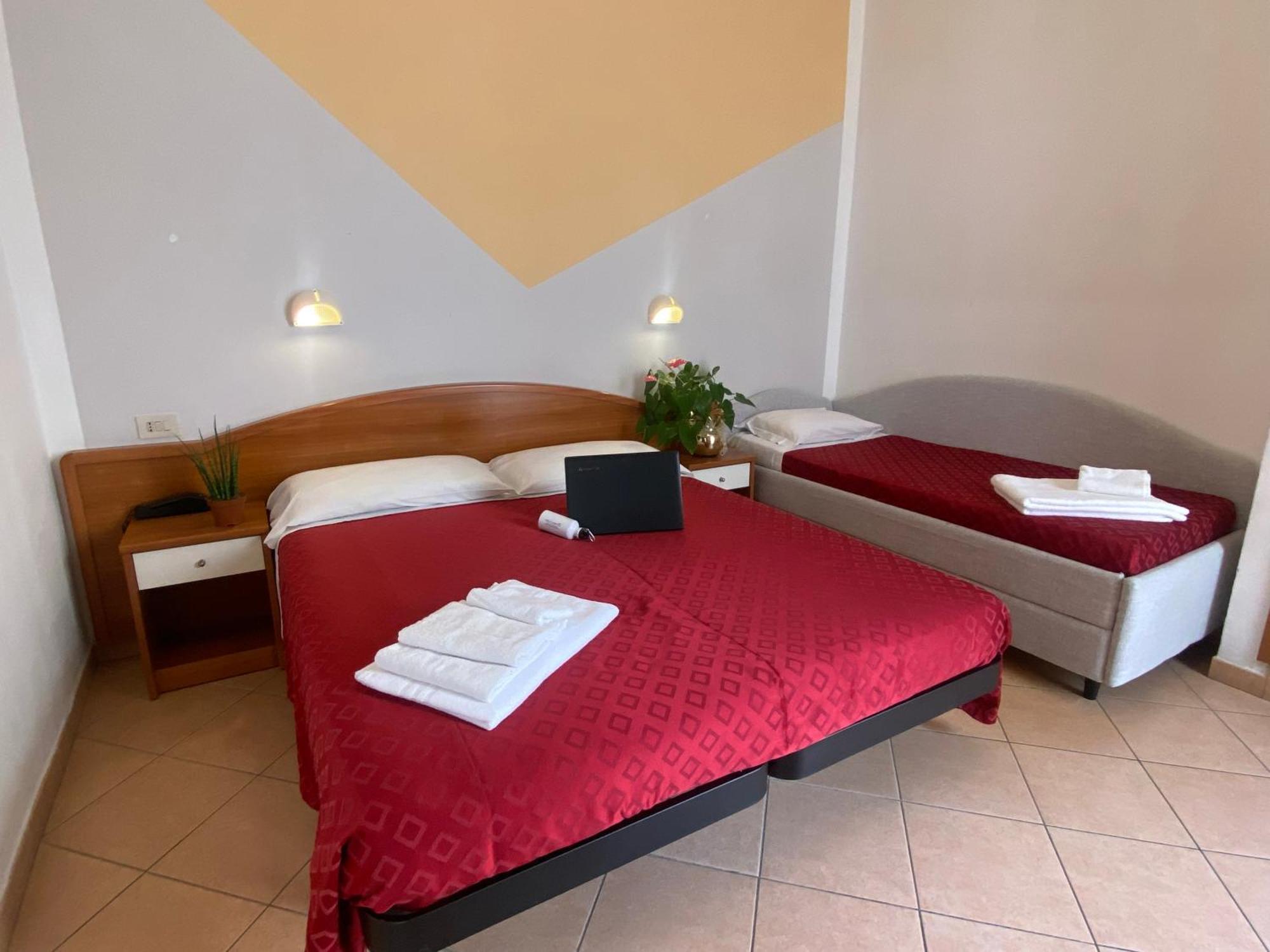Hotel Villa Caterina Ρίμινι Εξωτερικό φωτογραφία