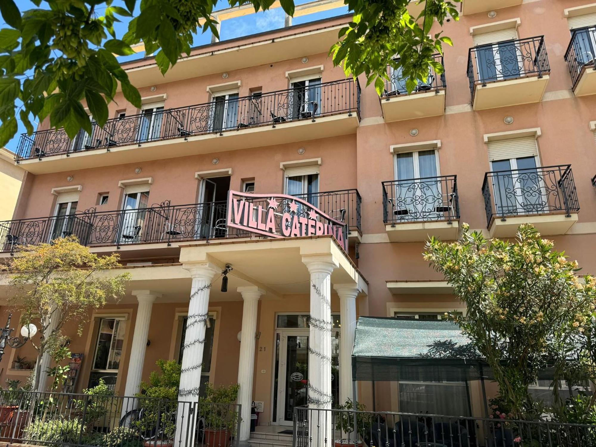 Hotel Villa Caterina Ρίμινι Εξωτερικό φωτογραφία