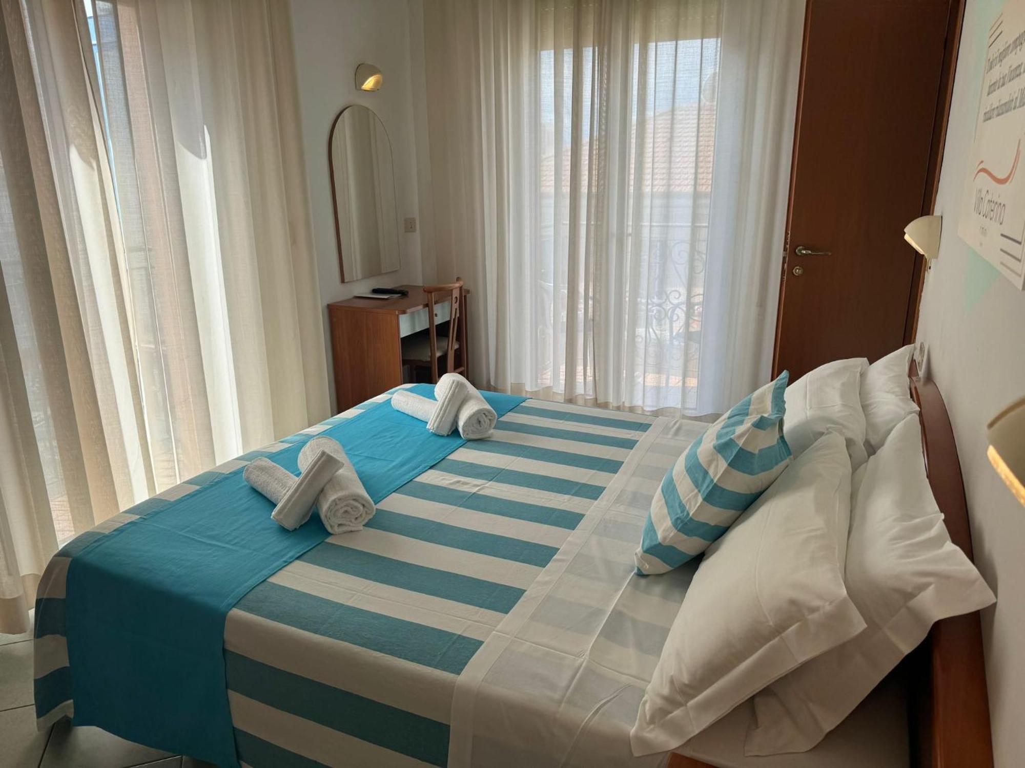 Hotel Villa Caterina Ρίμινι Εξωτερικό φωτογραφία